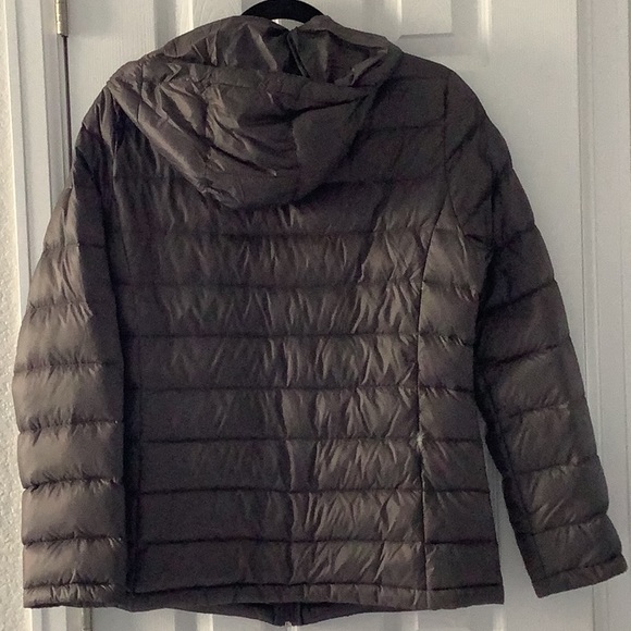 Gray puffer jacket - Picture 5 of 5